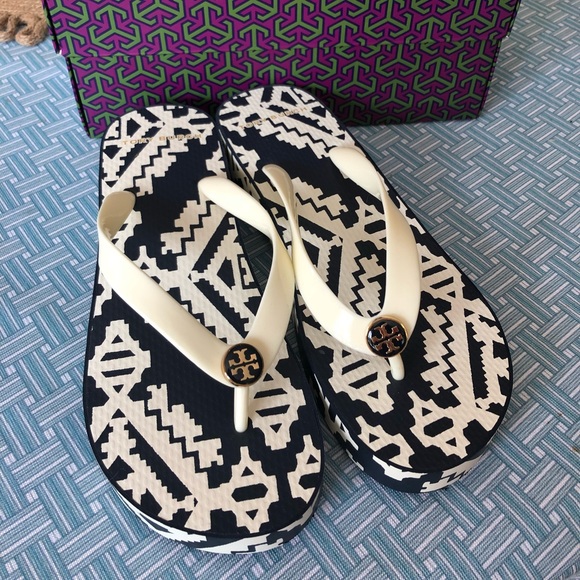 tory burch carved wedge flip flop